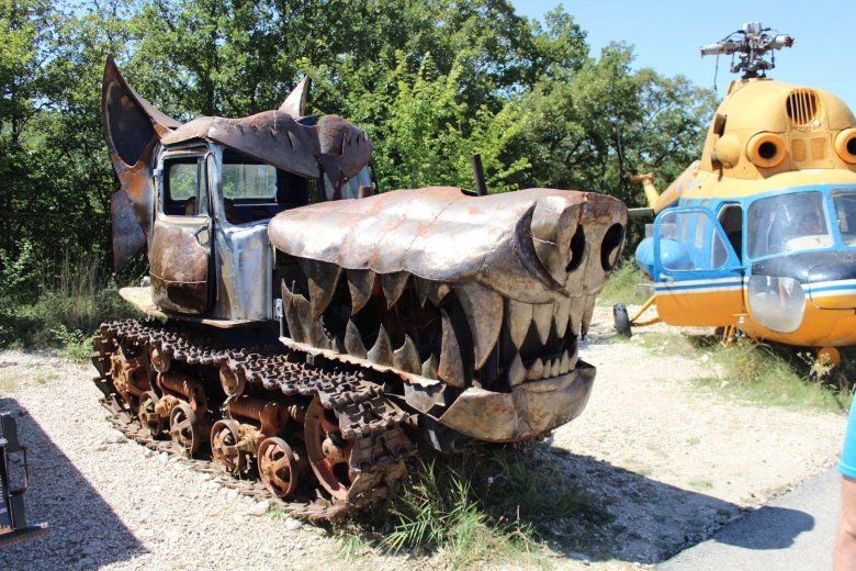 Трактор дт 75 волк