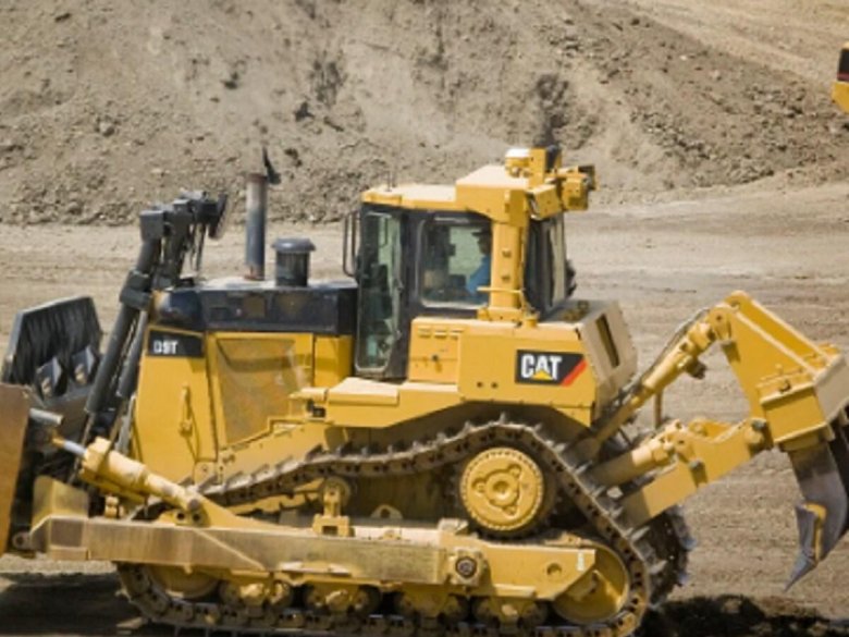 Бульдозер катерпиллер