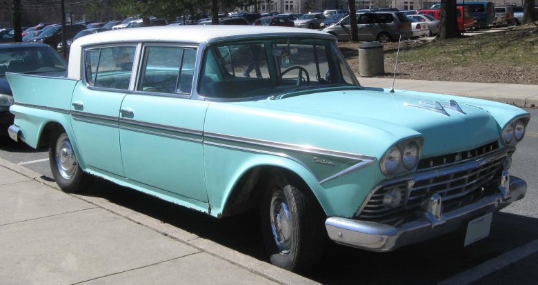 Plymouth suburban 1958