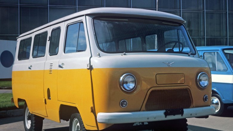 Буханка уаз 452