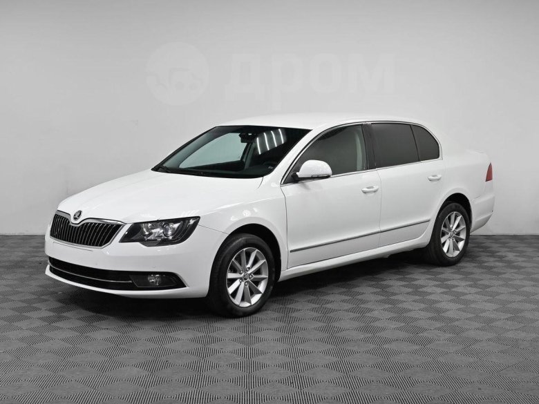 Skoda superb 2012