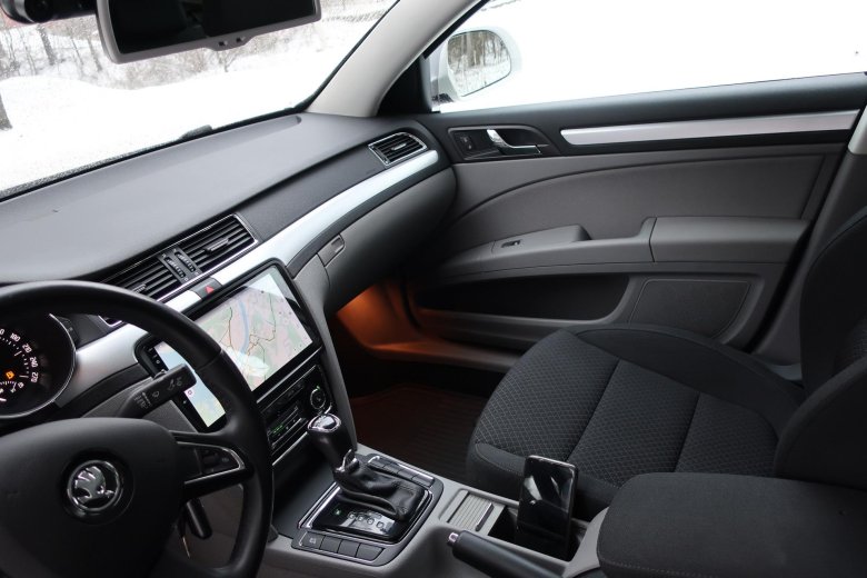 Škoda superb 2023 салон