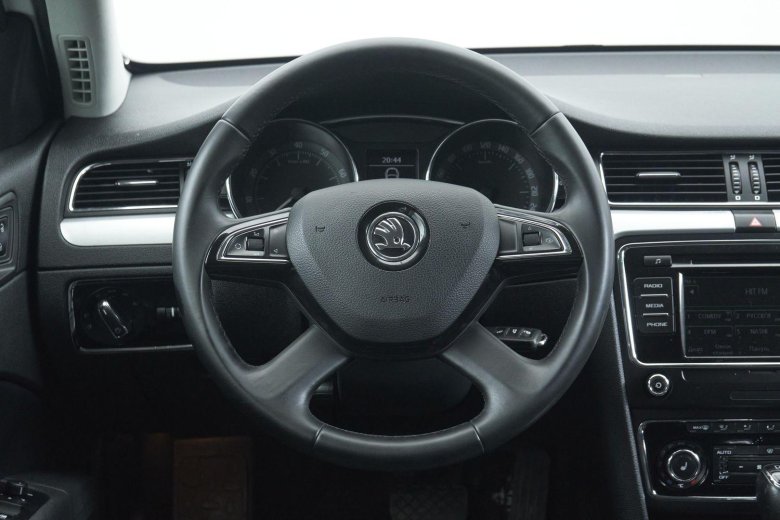 Шкода суперб 2010 1.8