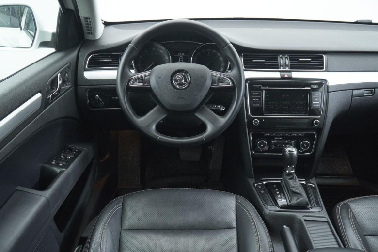 Skoda superb 2 рестайлинг салон