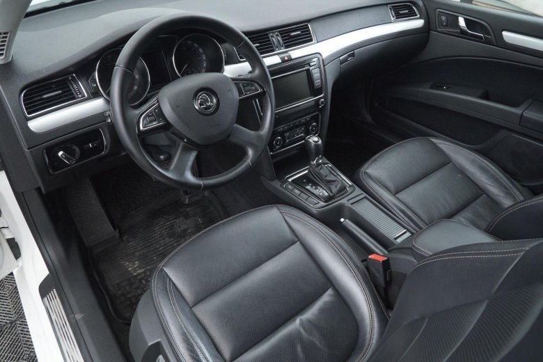 Шкода суперб 2012 салон