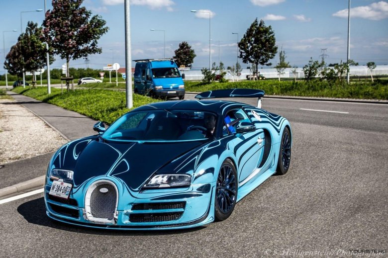 Bugatti veyron supersport