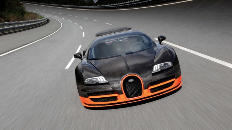 Автомобиль bugatti veyron 16.4