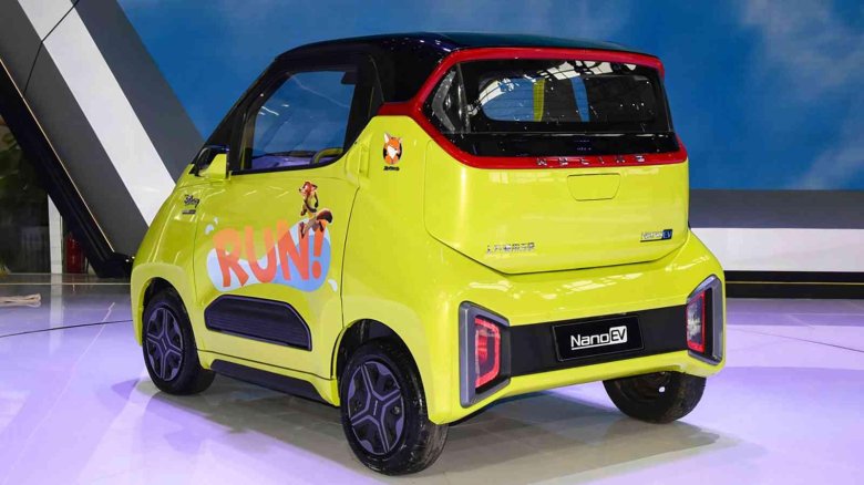 Электромобиль hong guang mini ev