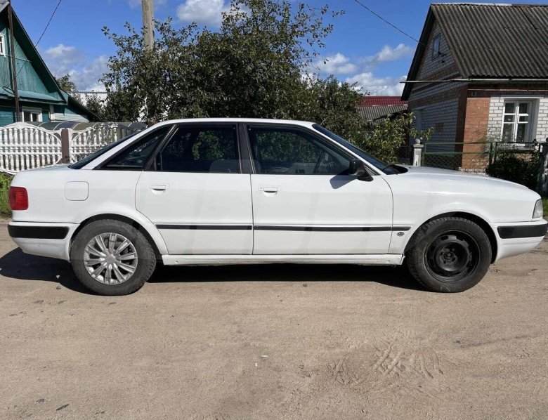 Ауди 80 б 3 белая