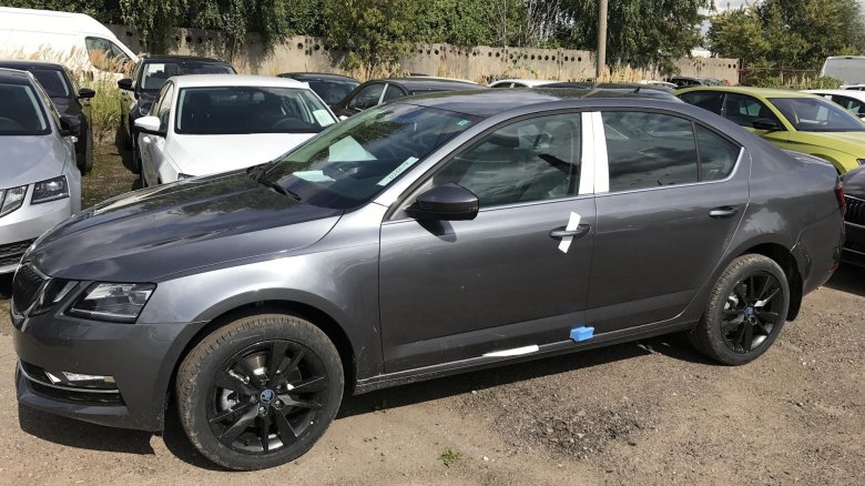 Октавия а7 блэк эдишн