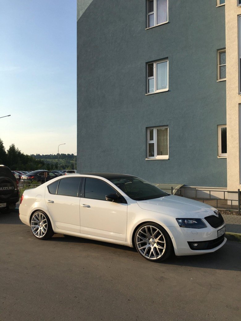 Skoda octavia a7 белая r18