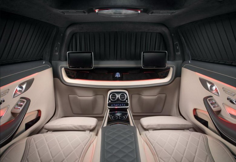 Мерседес майбах 2020 салон