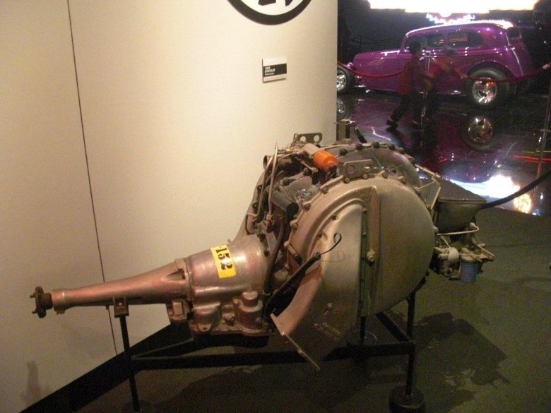 Chrysler turbine engine