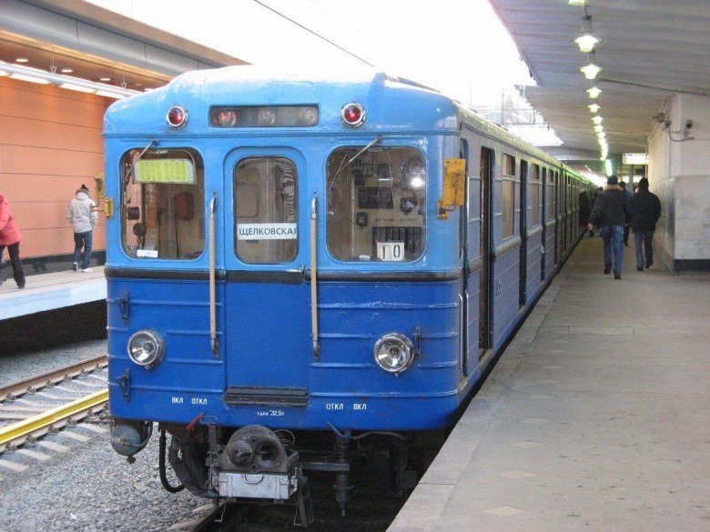 Еж 3 вагон метро