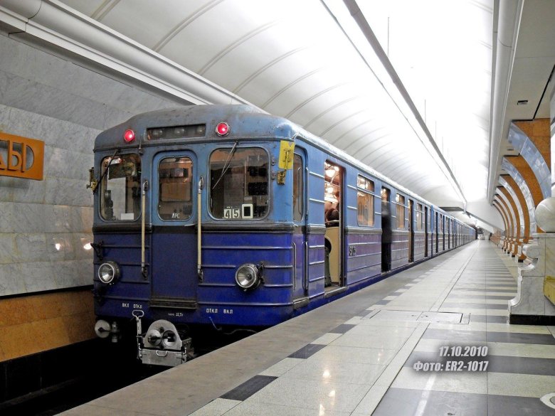 Метровагон еж1