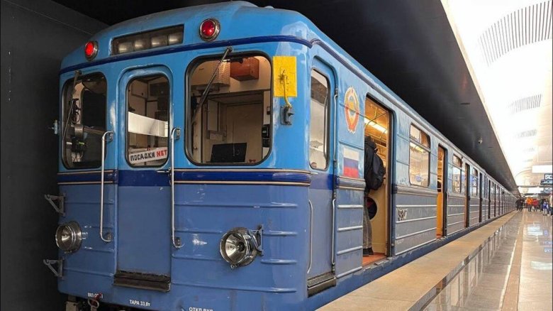 Парад поездов метро