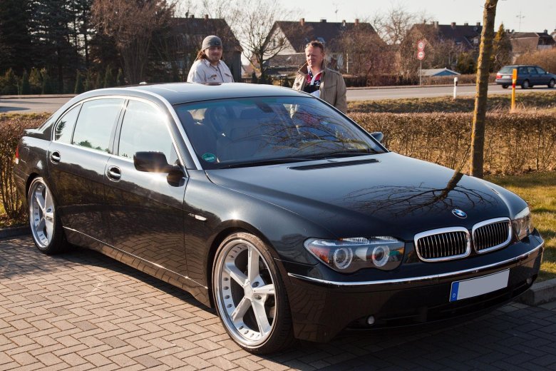 Бмв 7 серии 2005