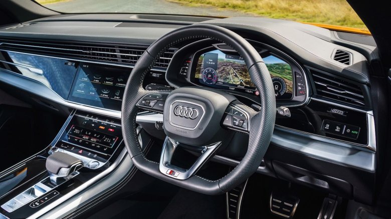 Audi q8 interior