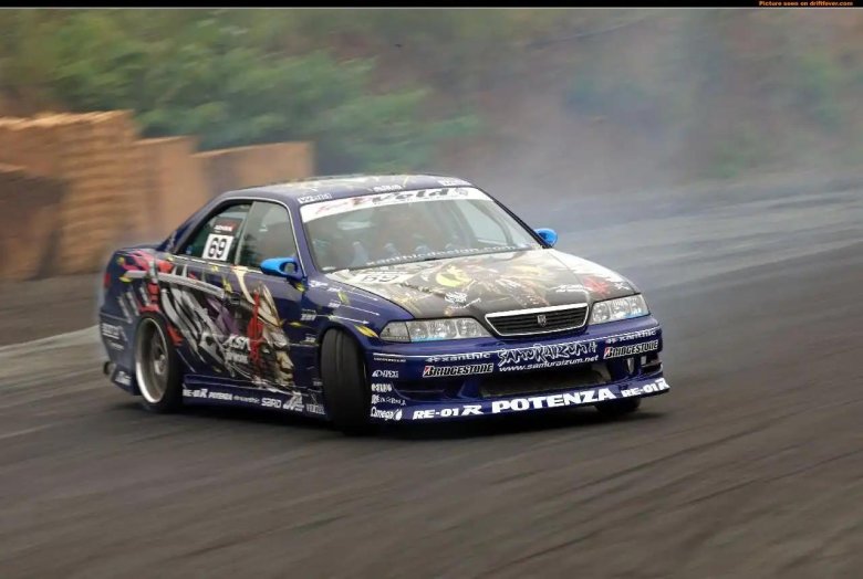 Toyota mark 2 100 drift