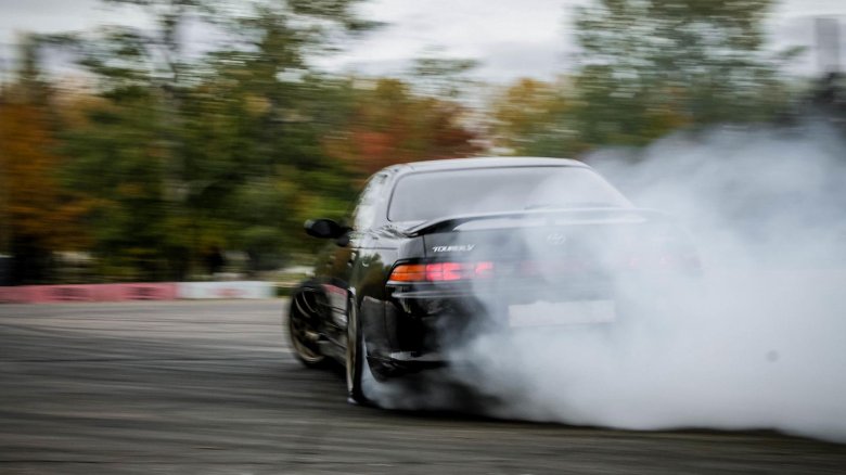 Тойота марк 2 бернаут