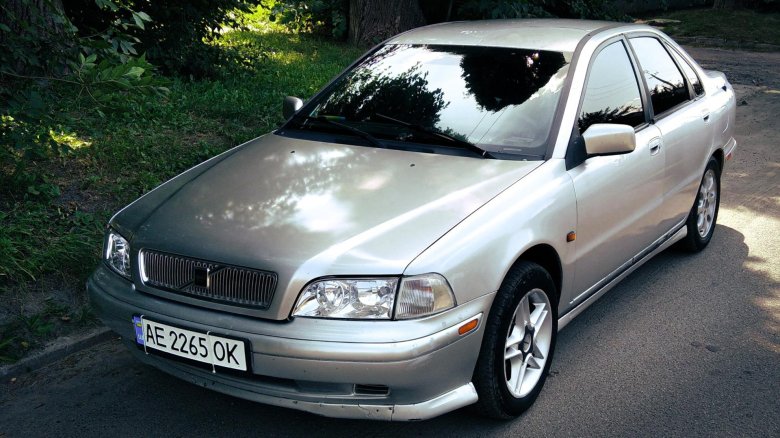 Вольво s40 1998