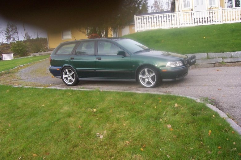 Volvo v40 1998