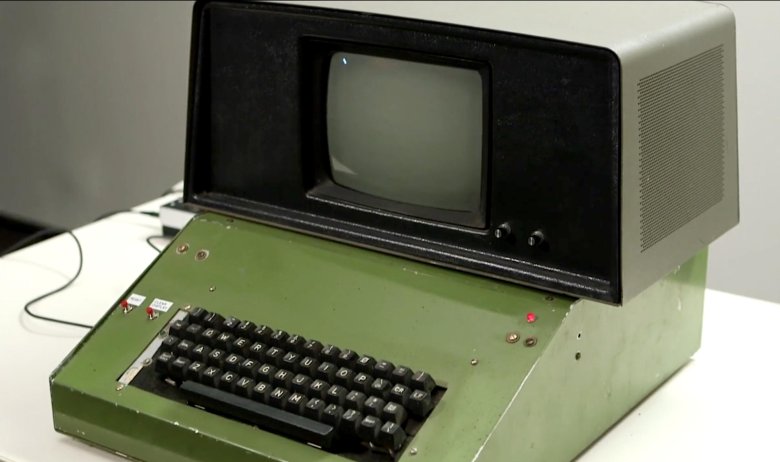 Эвм 4 поколения apple 1