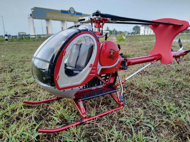 Радиоуправляемый вертолет