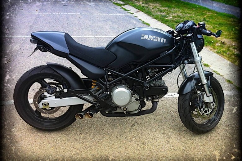 Ducati monster 1100 evo