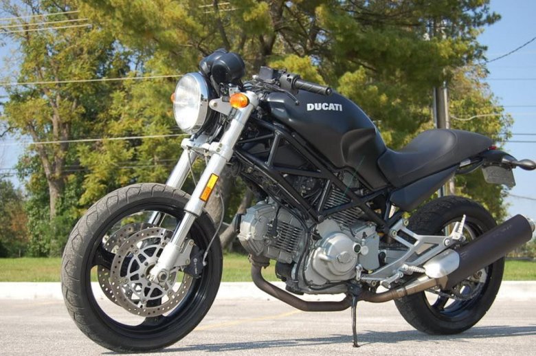 Ducati monster 2005