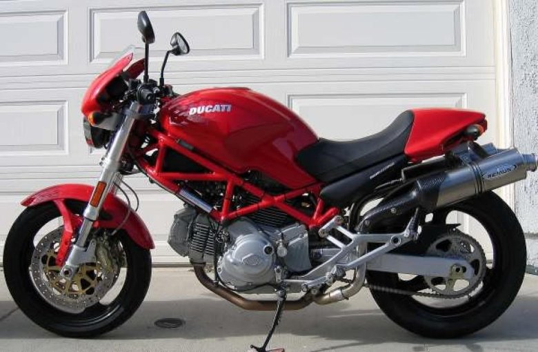 Ducati monster s2r 1000