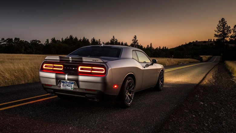 Dodge challenger 2015