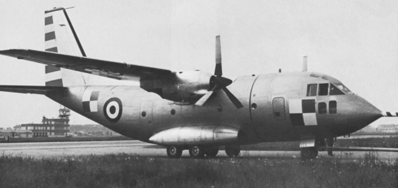 Самолёт c160 transall