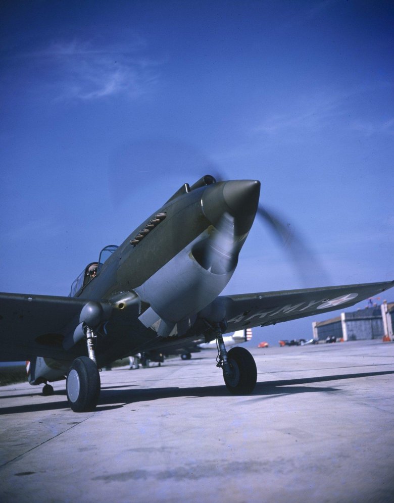 Curtiss p-40