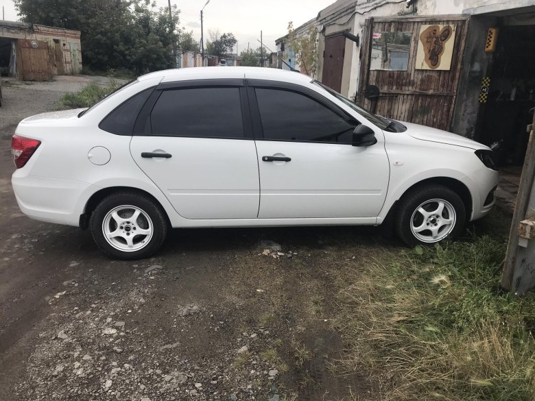 Лада гранта цвет ледниковый 221