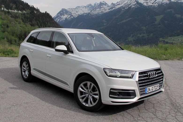 Ауди q 7 2016