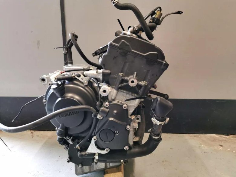 Двигатель ямаха р6