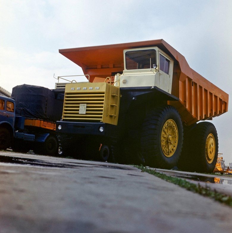 Белаз грузовик