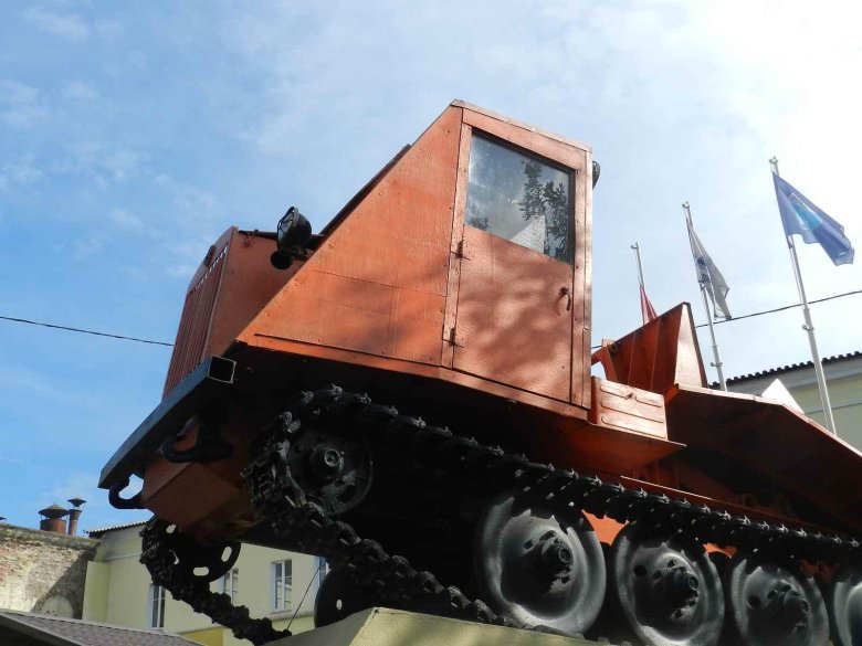 Трелёвочник тдт-40