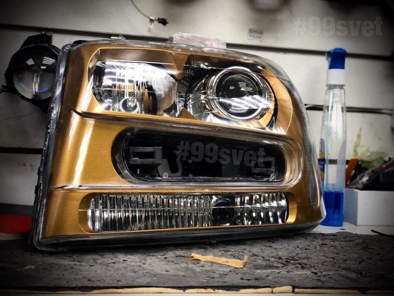 Фары на шевроле трейлблейзер 2008г