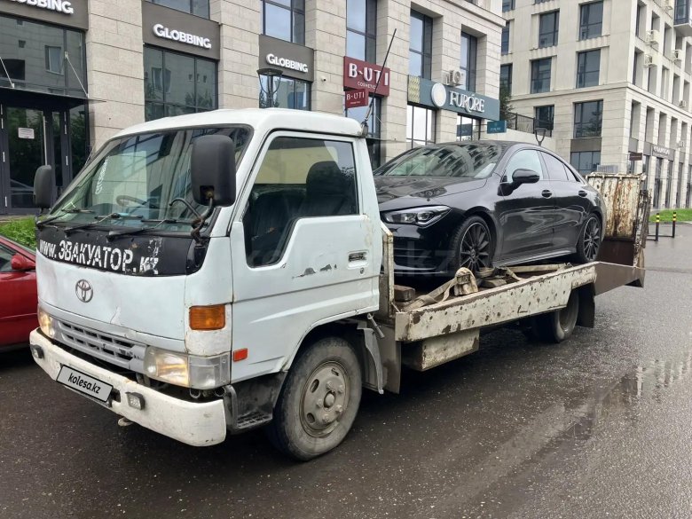 Mitsubishi canter эвакуатор