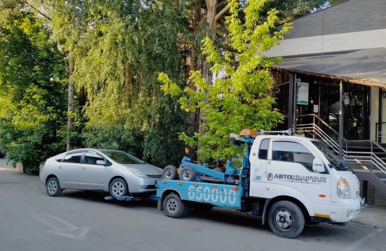 Тойота тундра эвакуатор