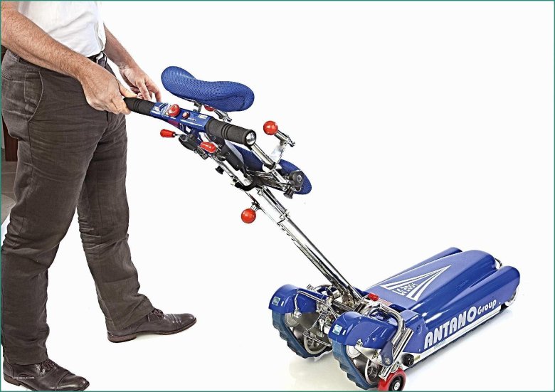 Лестничный гусеничный подъемник