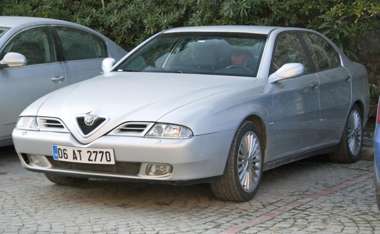 Alfa romeo 166