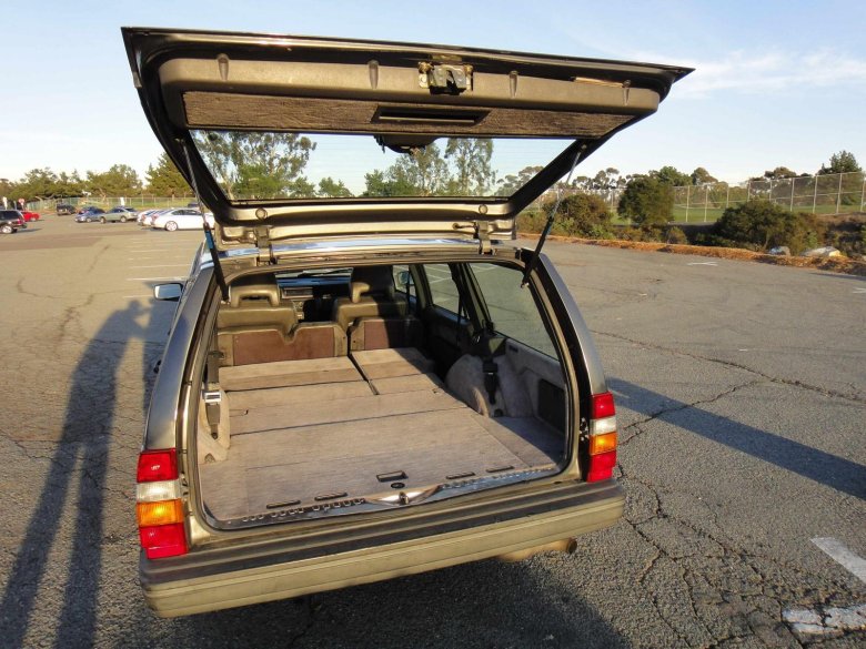 Вольво 740 универсал багажник