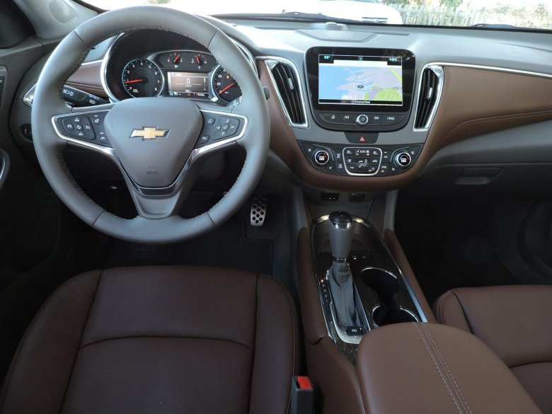 Chevrolet malibu 2 salon