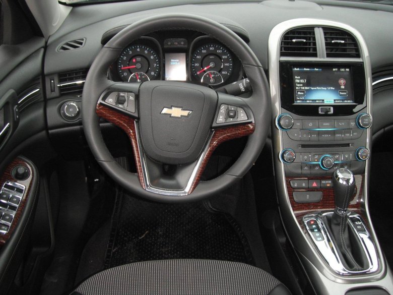 Chevrolet malibu 2013 салон