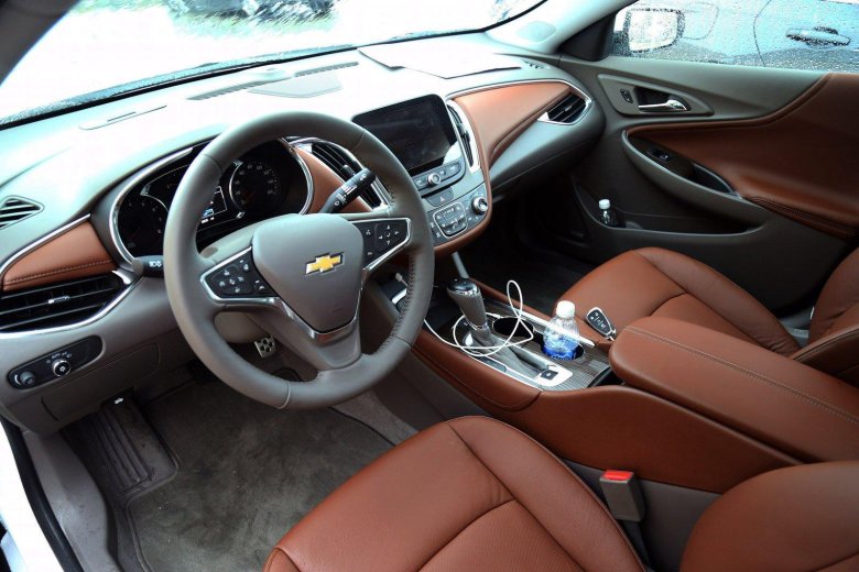 Шевроле малибу 2020 салон