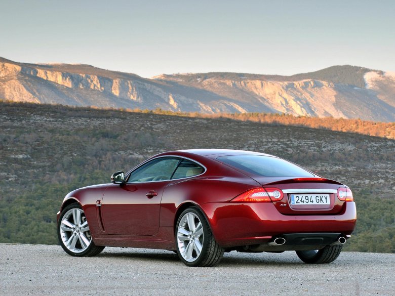 Jaguar xk coupe 2009