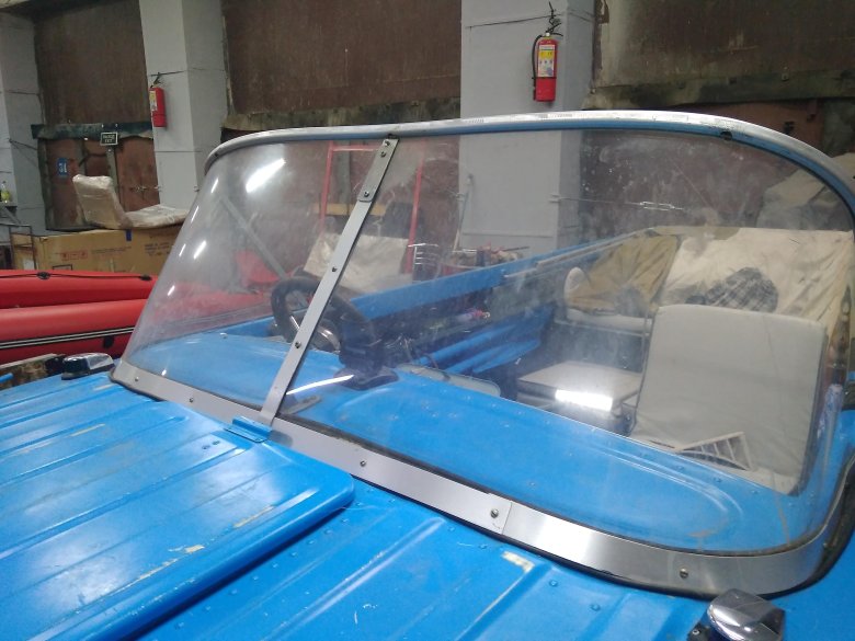 Стекло ветровое казанка 5м2/3